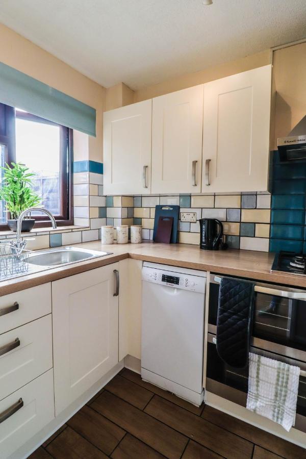הית'רו Spacious 1 Bed Flat-Free Parking מראה חיצוני תמונה
