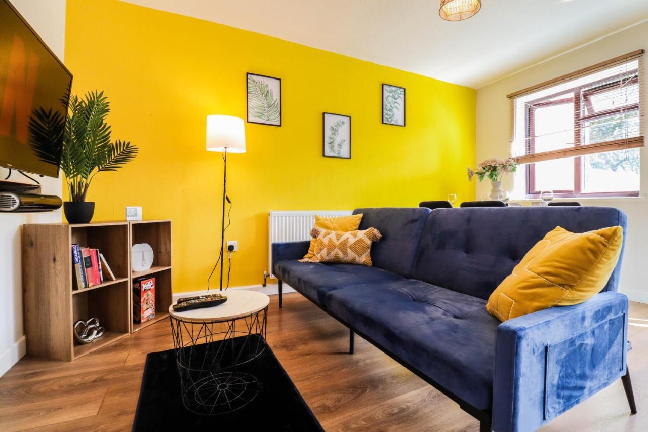 הית'רו Spacious 1 Bed Flat-Free Parking מראה חיצוני תמונה